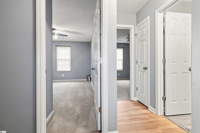 216 Eastridge Court, Cowpens, SC 29330