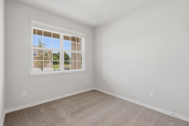10636 Stag Lane, Fort Worth, TX 76036