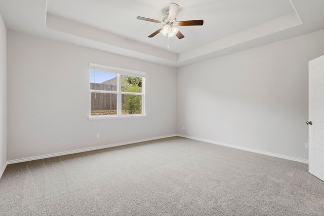 10636 Stag Lane, Fort Worth, TX 76036