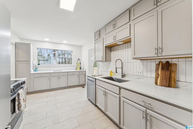 113 AMBER TRACE, Trussville, AL 35173