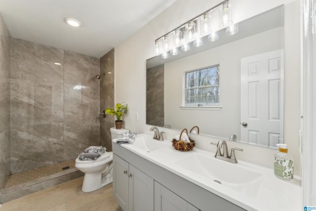 113 AMBER TRACE, Trussville, AL 35173