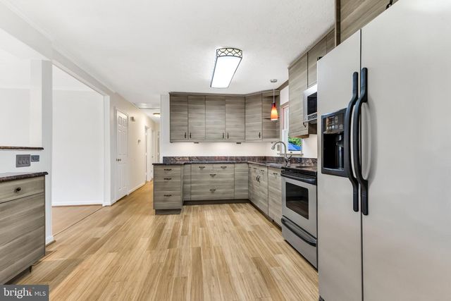 12256 WENDY LN, Waldorf, MD 20601