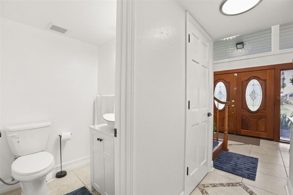 Image 30 of property listing at 9524 BAY VISTA ESTATES BOULEVARD, Orlando, FL 32836
