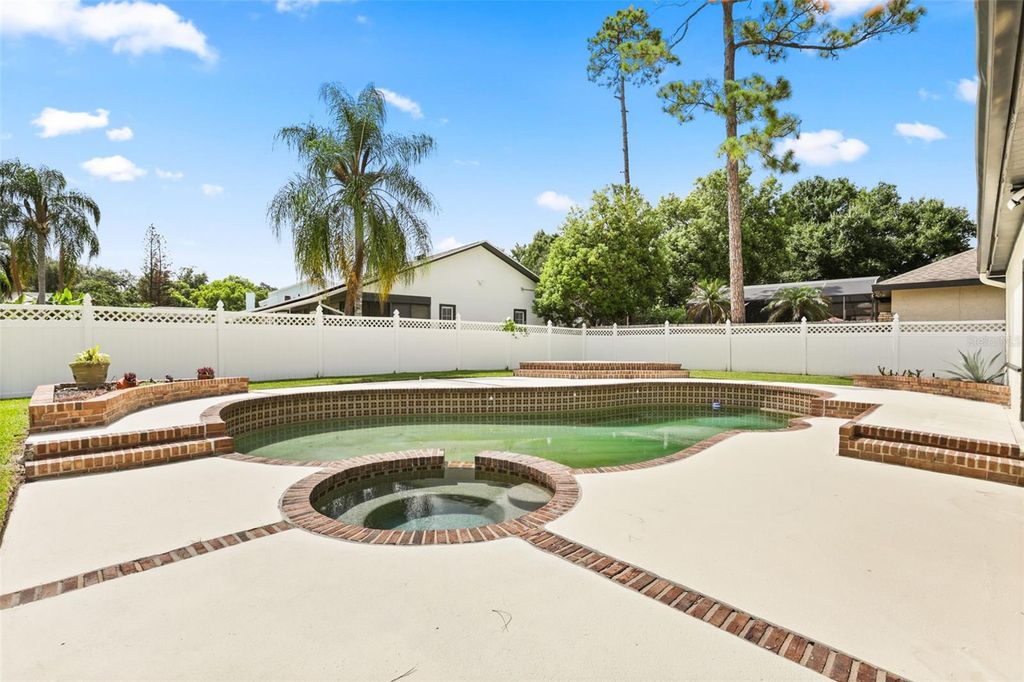 Image 42 of property listing at 9524 BAY VISTA ESTATES BOULEVARD, Orlando, FL 32836