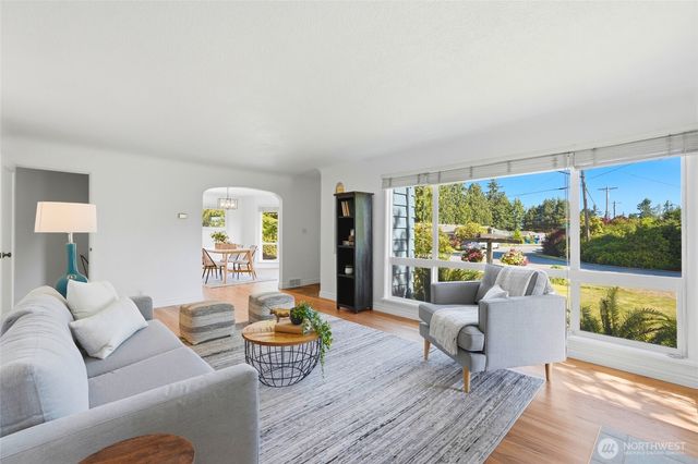 418 Magnolia Avenue, Everett, WA 98203