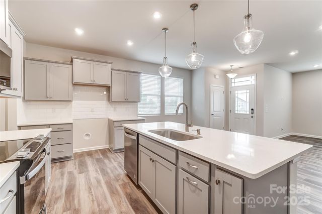 3938 Cheyney Park Drive, Charlotte, NC 28269