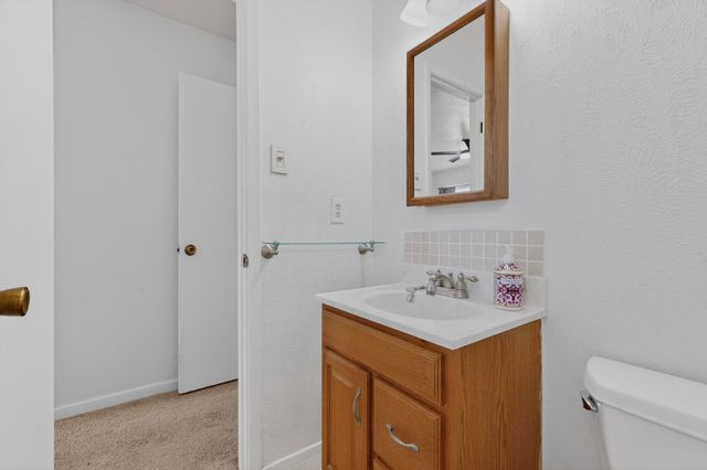 7209 Oralee Street NE, Albuquerque, NM 87109