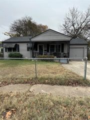 3030 Obannon Drive, Dallas, TX 75224