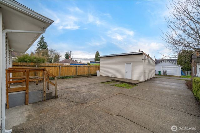 535 Morris Avenue S, Renton, WA 98057