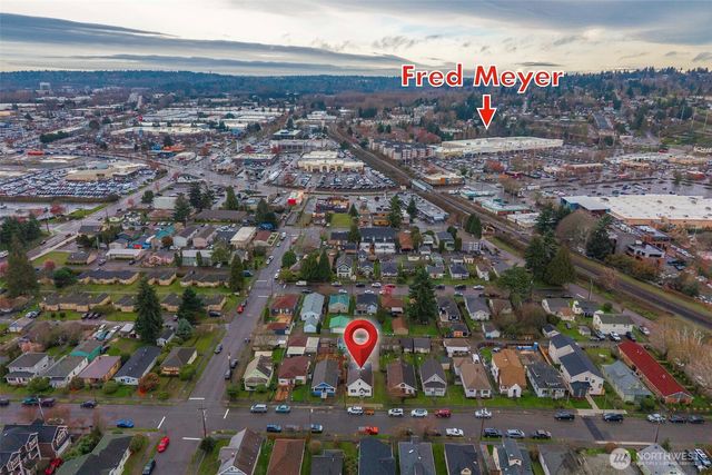 535 Morris Avenue S, Renton, WA 98057