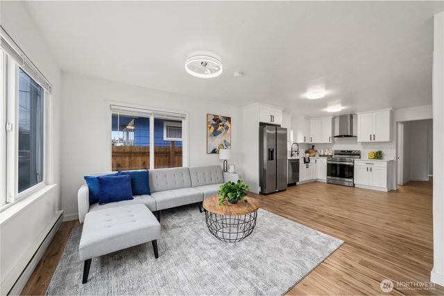 535 Morris Avenue S, Renton, WA 98057