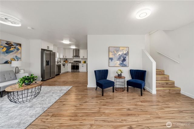 535 Morris Avenue S, Renton, WA 98057