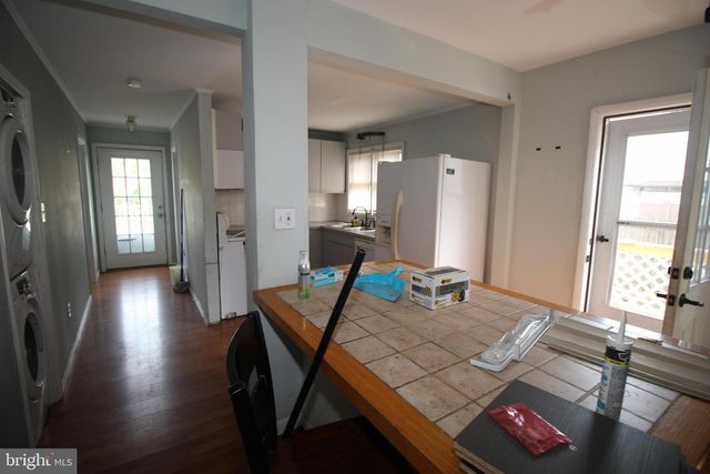 705 W PHILADELPHIA AVENUE, Morrisville, PA 19067