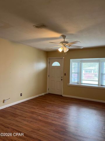 604 Barton Avenue, Panama City, FL 32404