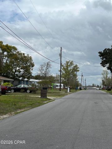 604 Barton Avenue, Panama City, FL 32404