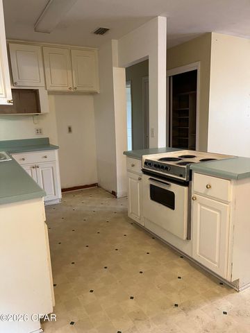 604 Barton Avenue, Panama City, FL 32404