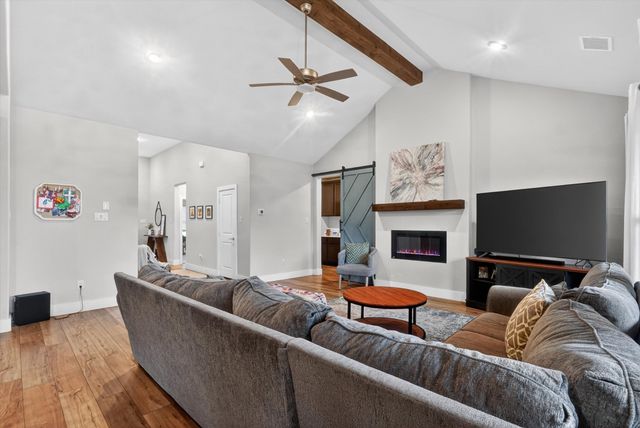 219 Mockingbird Drive, Waxahachie, TX 75165