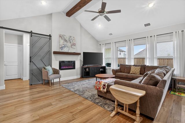 219 Mockingbird Drive, Waxahachie, TX 75165