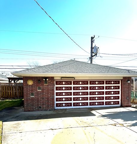 4553 N Osage Avenue, Norridge, IL 60706