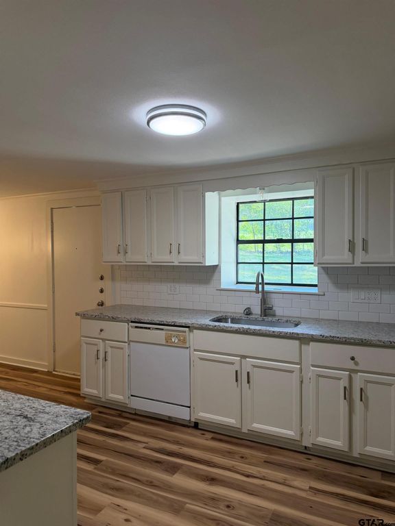 2509 Delmar Dr, Tyler, TX 75701