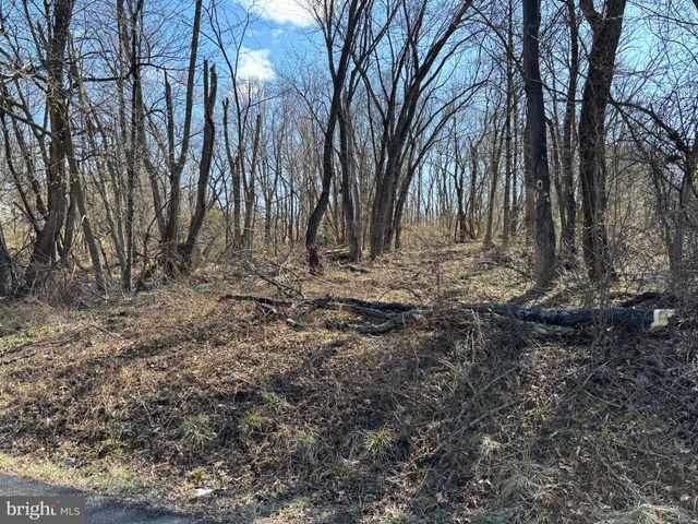 86 SPARES LANE, Phoenixville, PA 19453