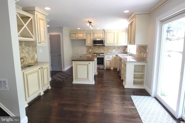 86 SPARES LANE, Phoenixville, PA 19453