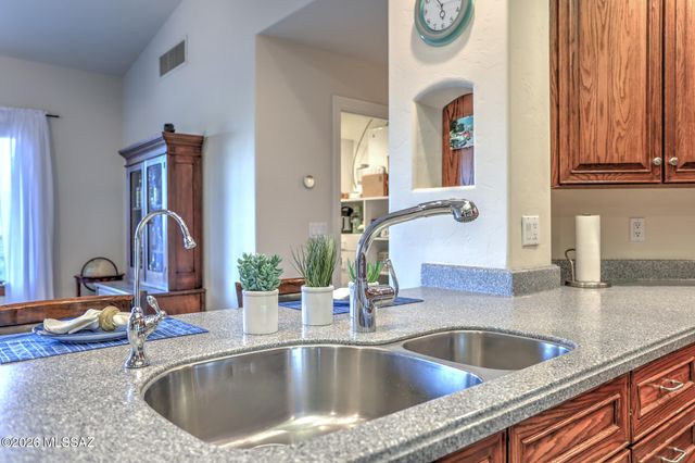 5970 W Filly Drive, Tucson, AZ 85743