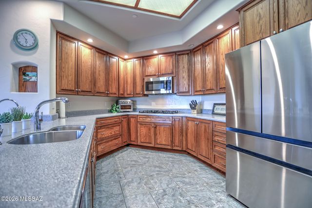 5970 W Filly Drive, Tucson, AZ 85743