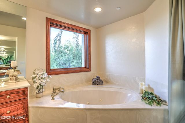 5970 W Filly Drive, Tucson, AZ 85743
