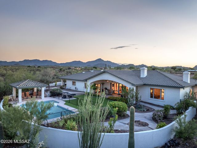 5970 W Filly Drive, Tucson, AZ 85743