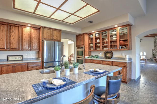 5970 W Filly Drive, Tucson, AZ 85743