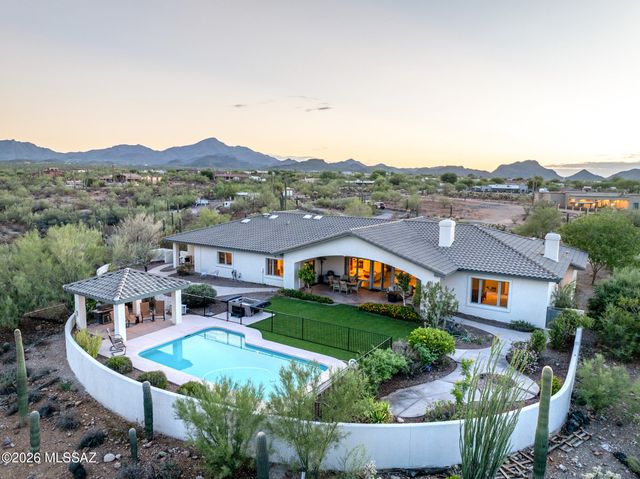 5970 W Filly Drive, Tucson, AZ 85743