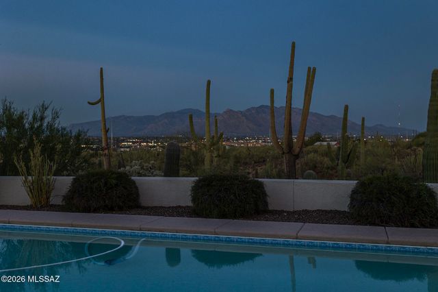 5970 W Filly Drive, Tucson, AZ 85743