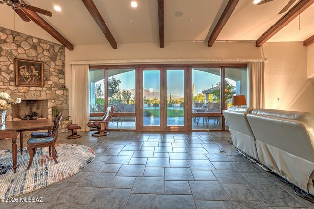 5970 W Filly Drive, Tucson, AZ 85743