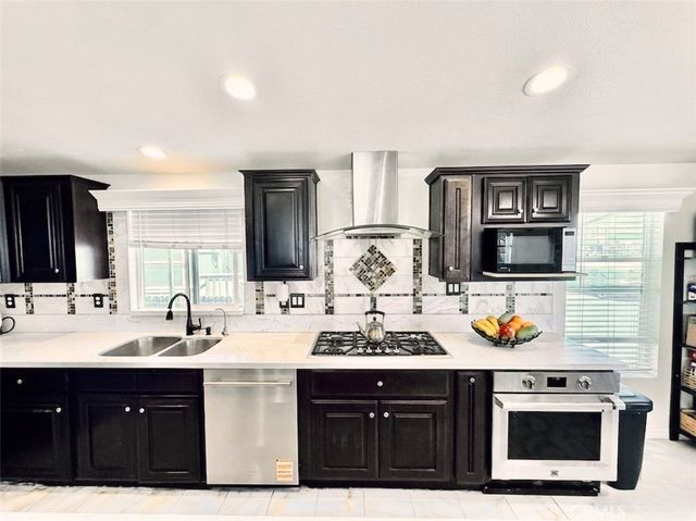 8200 BOLSA AVE 179, Midway City, CA 92655
