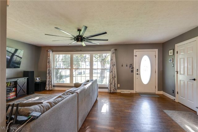 1805 Blempton Road NW, Massillon, OH 44646