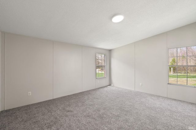 2202 W Co Rd 550 S, Paoli, IN 47454