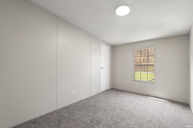 2202 W Co Rd 550 S, Paoli, IN 47454