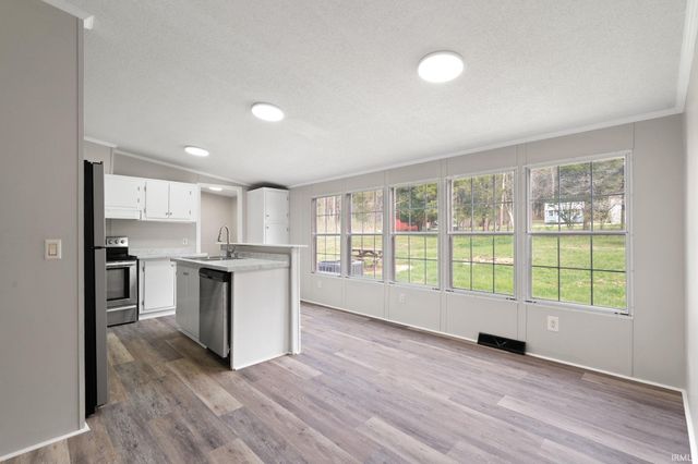 2202 W Co Rd 550 S, Paoli, IN 47454