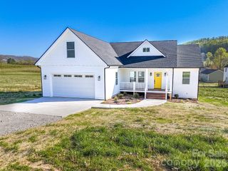 529 Waters Road, Hendersonville, NC 28792