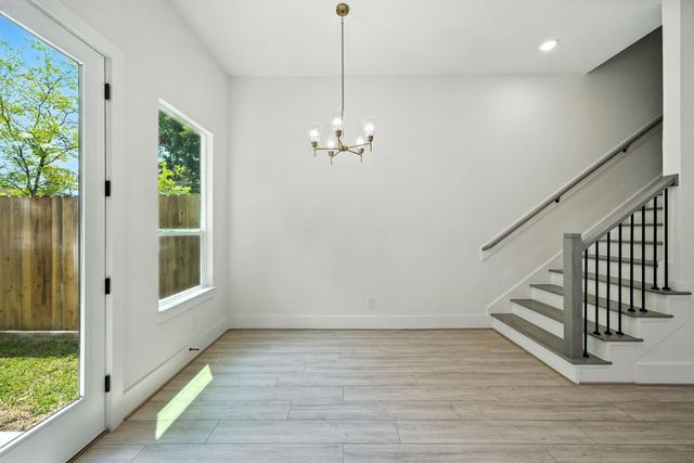 7117 England Street A, Houston, TX 77021