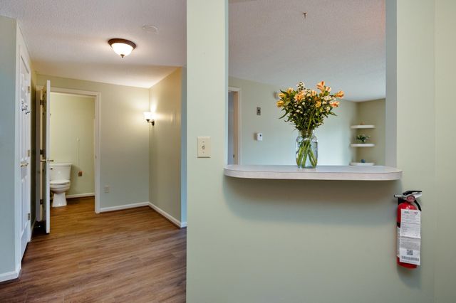 1102 The Terraces, Shelburne, VT 05482