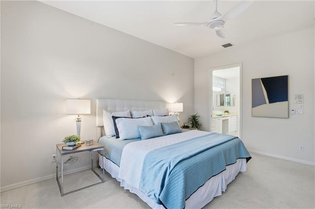 1737 Marsh RUN, Naples, FL 34109