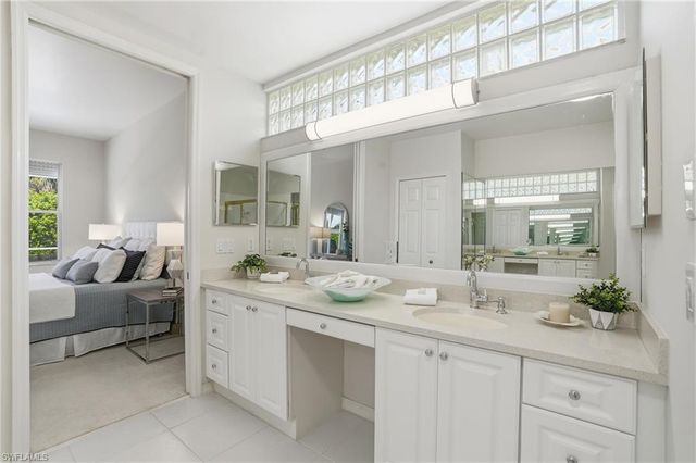 1737 Marsh RUN, Naples, FL 34109