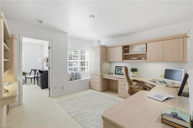 1737 Marsh RUN, Naples, FL 34109