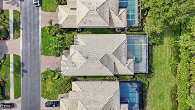 1737 Marsh RUN, Naples, FL 34109