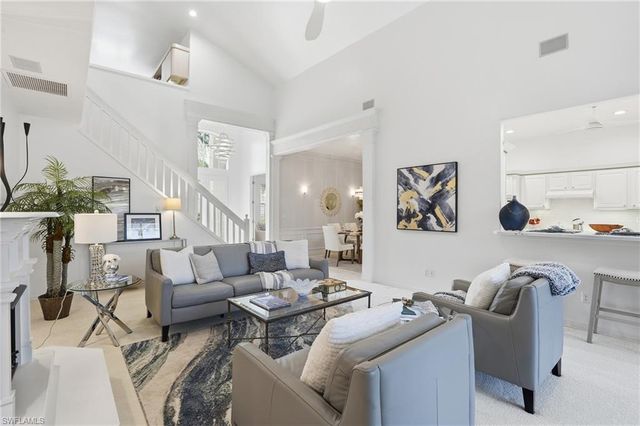 1737 Marsh RUN, Naples, FL 34109