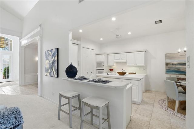 1737 Marsh RUN, Naples, FL 34109