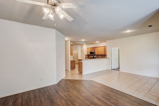 7048 Summit Parc Drive, Dallas, TX 75249