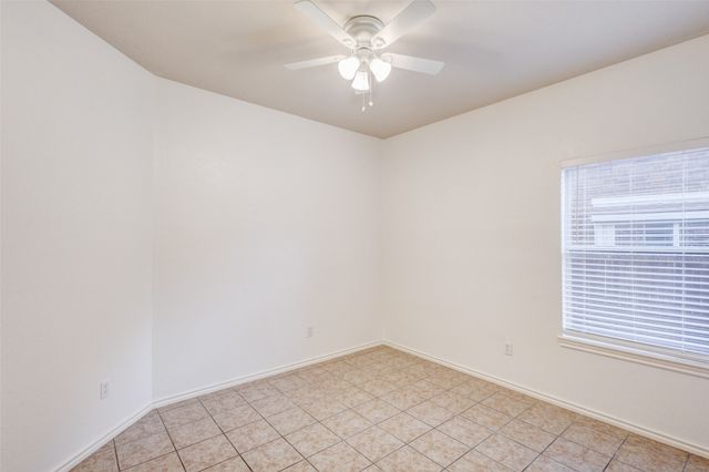 7048 Summit Parc Drive, Dallas, TX 75249